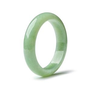 Chinese nephrite jade bangle bracelet in soft green with natural veining